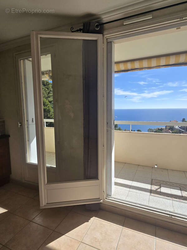 Appartement à ROQUEBRUNE-CAP-MARTIN