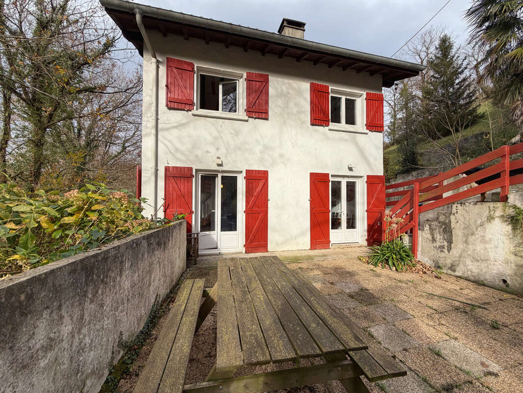 Maison à SAINT-JEAN-PIED-DE-PORT