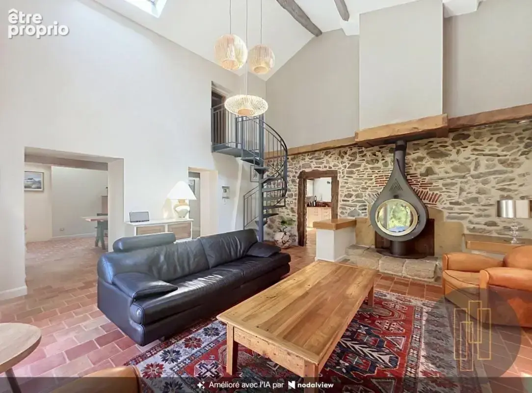 Propriete ancienne courzieu-terrain de 54 480 m2 - photo 2