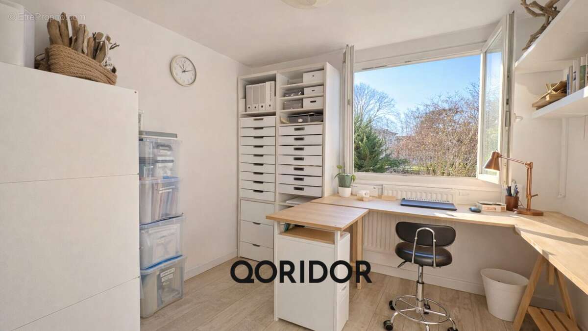 Appartement à BRON