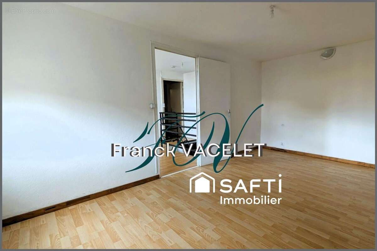 Photo 3 - Appartement à LAMOTHE-LANDERRON