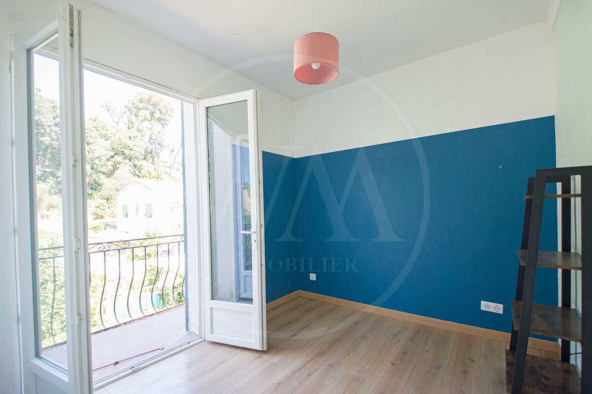 Maison à CAGNES-SUR-MER