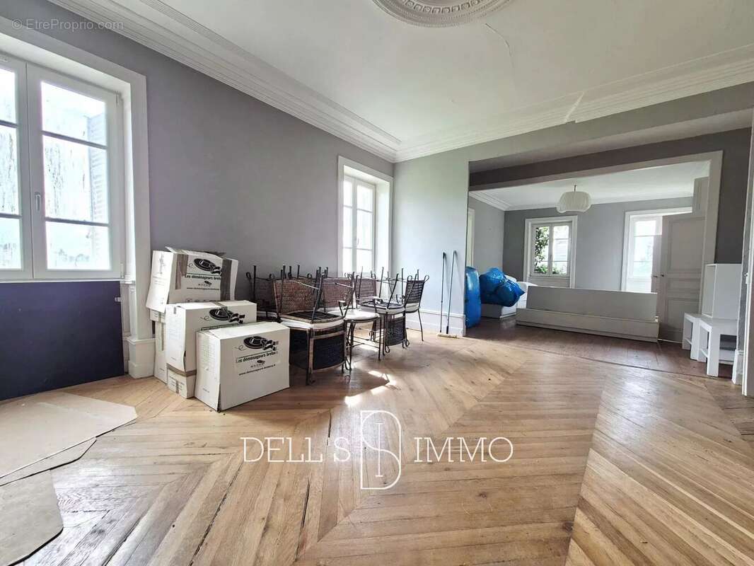 Maison à LE PERREON