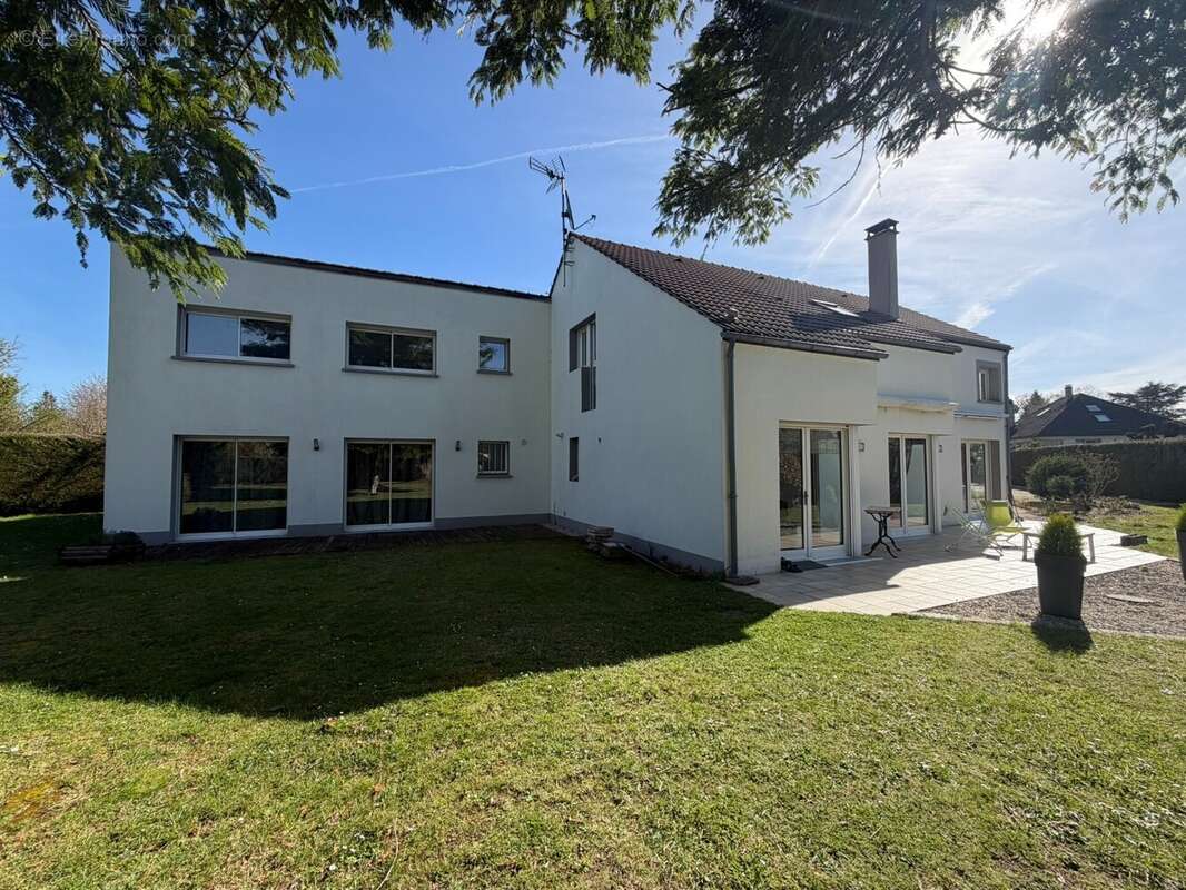 Maison à BOIS-LE-ROI