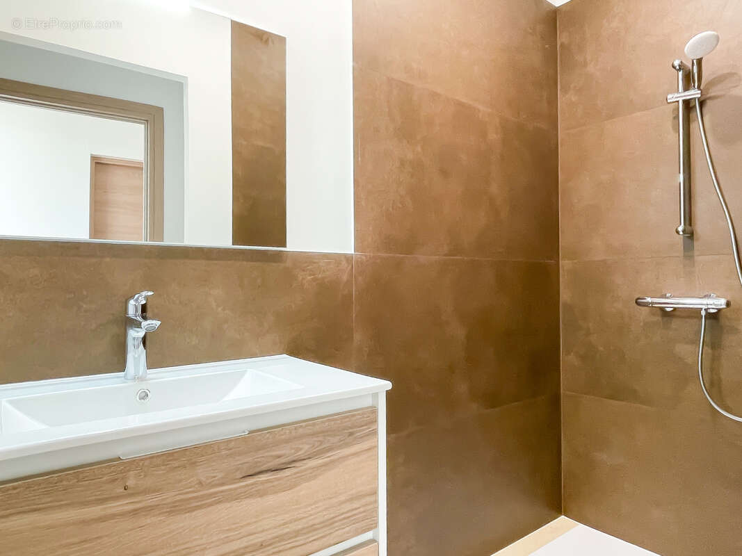 Appartement à SAINT-PALAIS-SUR-MER