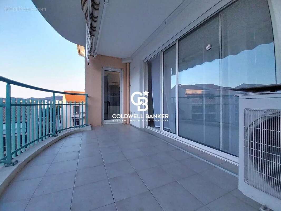 Appartement à SAINT-RAPHAEL