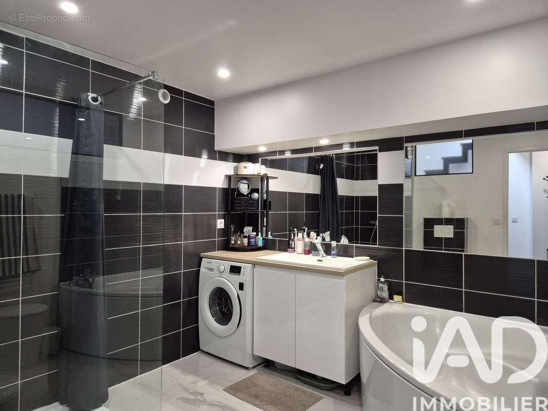 Photo 8 - Maison à BONNELLES