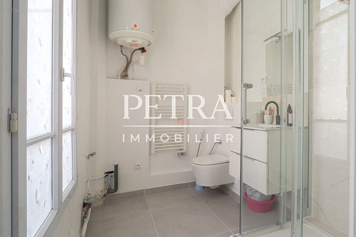 Appartement à IVRY-SUR-SEINE