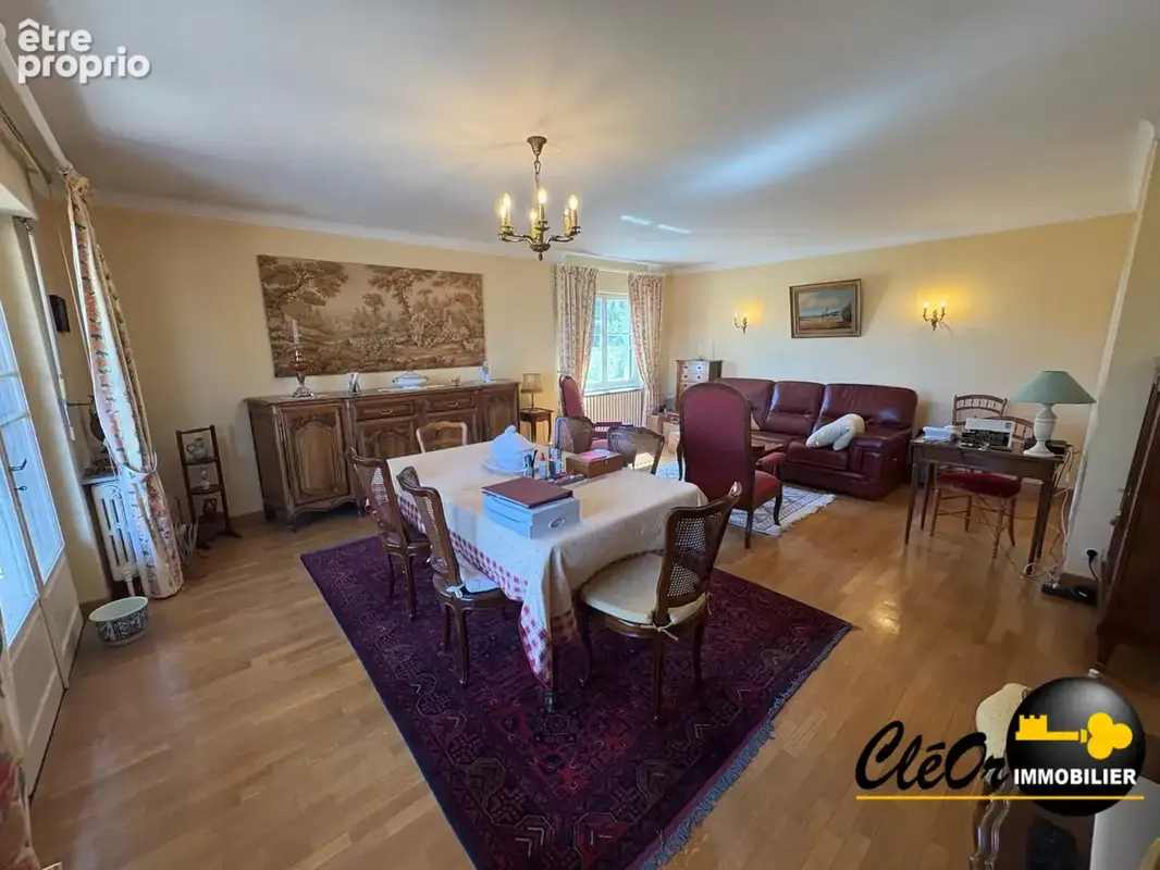 Maison 4 pièces 139 m² à vendre à Louhans (71500) - photo 2