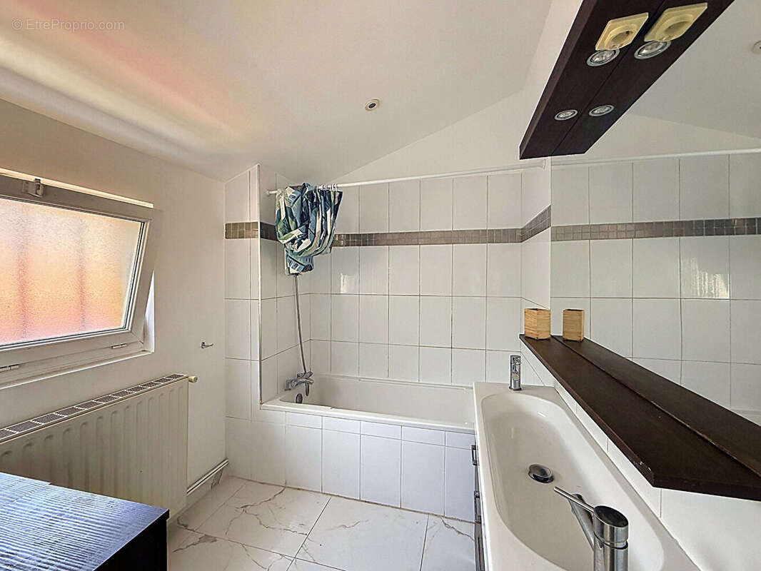 Appartement à BAGNOLET