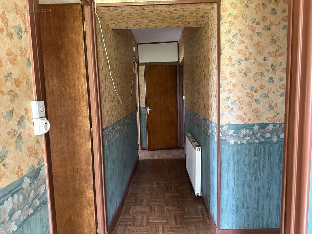 Appartement à NEUSSARGUES-MOISSAC