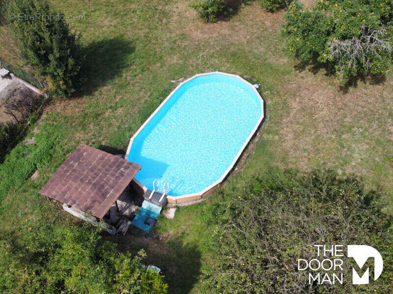 Maison à VAL-DE-MEUSE