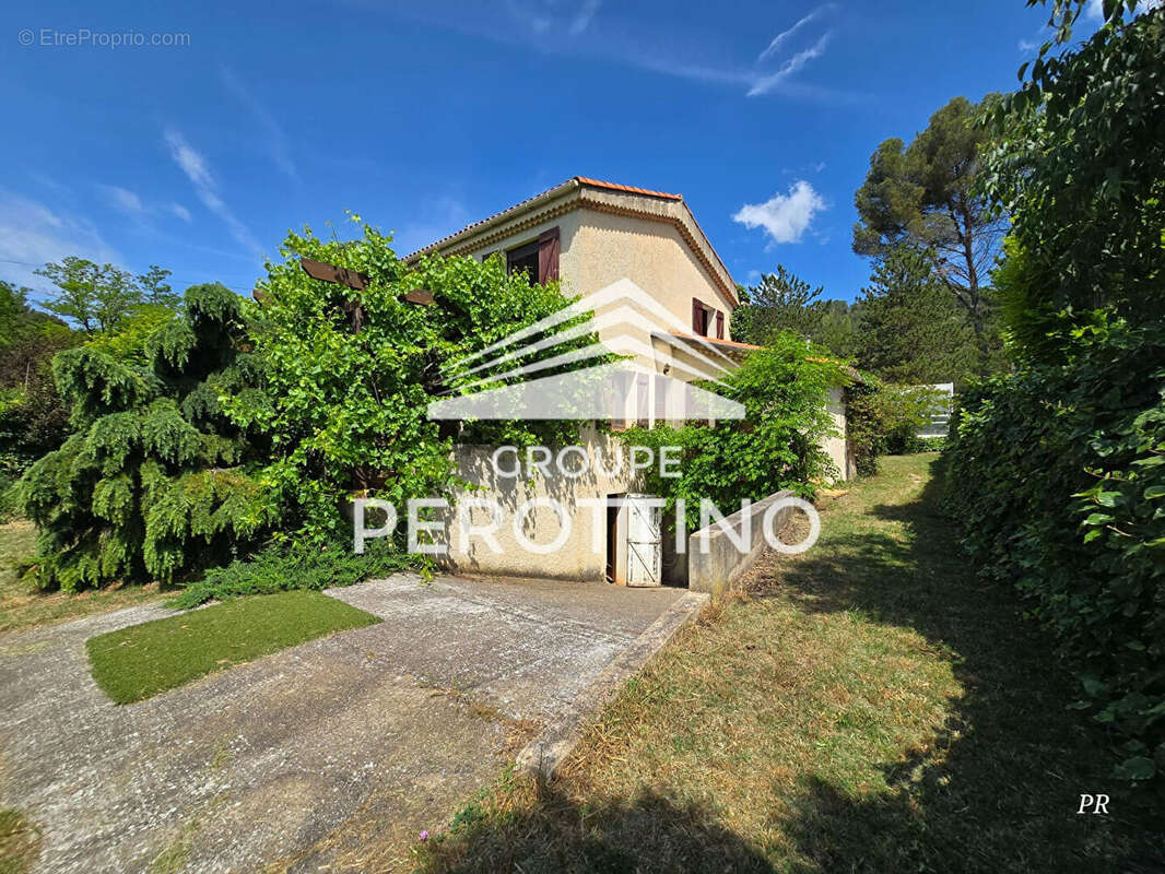 Maison à LA BOUILLADISSE