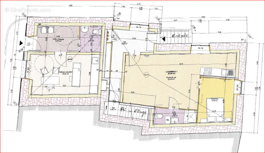 Appartement à AVRILLE