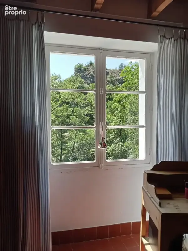Maison et jardin en bordure de rivière - à rafraîchir - bon toit - photo 38