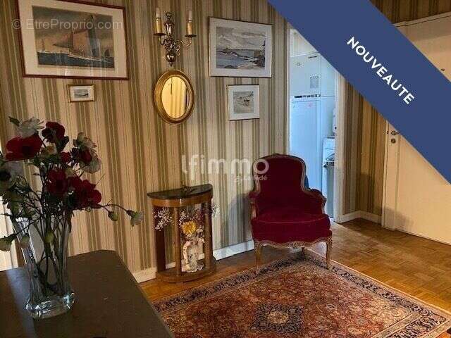 Appartement à PARIS-12E