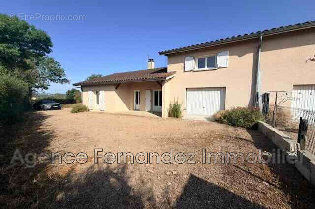 Maison 70 m² à Baugy  - photo 2