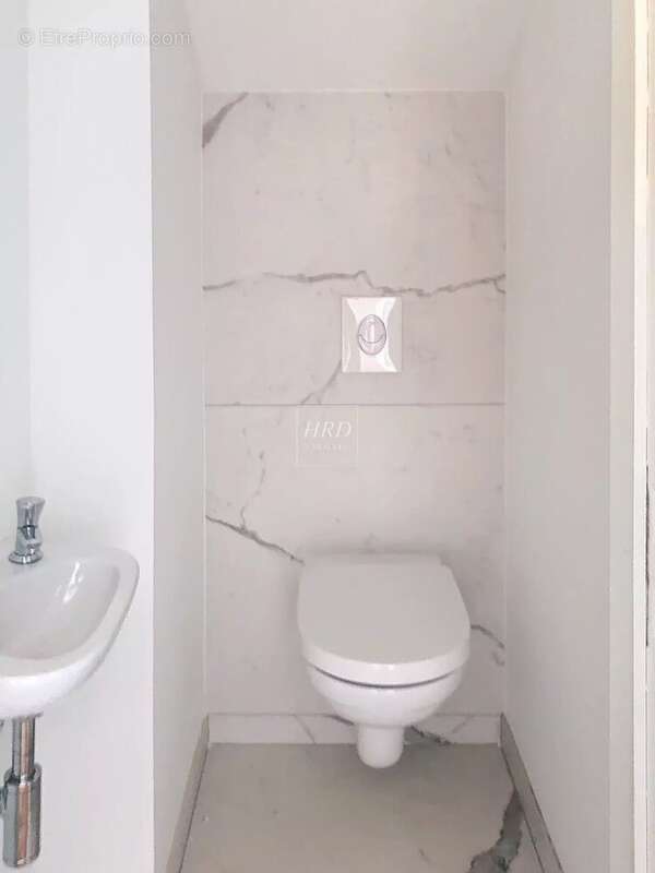 STRASBOURG - ORANGERIE 4 Pièces de 64m2 hab / 105m2 au sol - photo 15