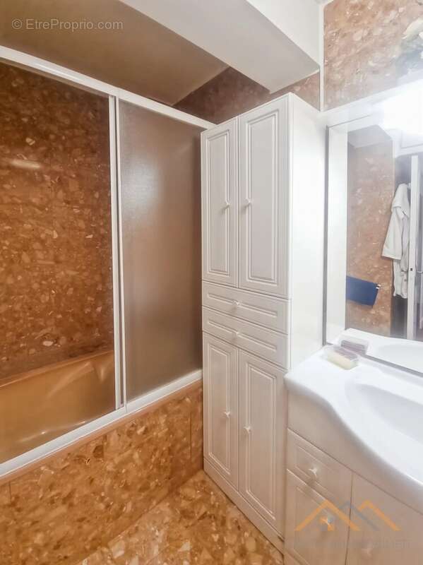 Appartement à LE KREMLIN-BICETRE
