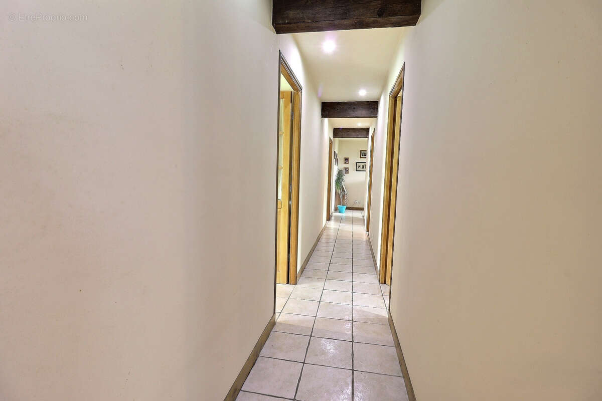 Maison à vendre de 6 pièces de 183 m2 - photo 12
