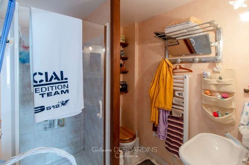 Maison à LE PIN-AU-HARAS