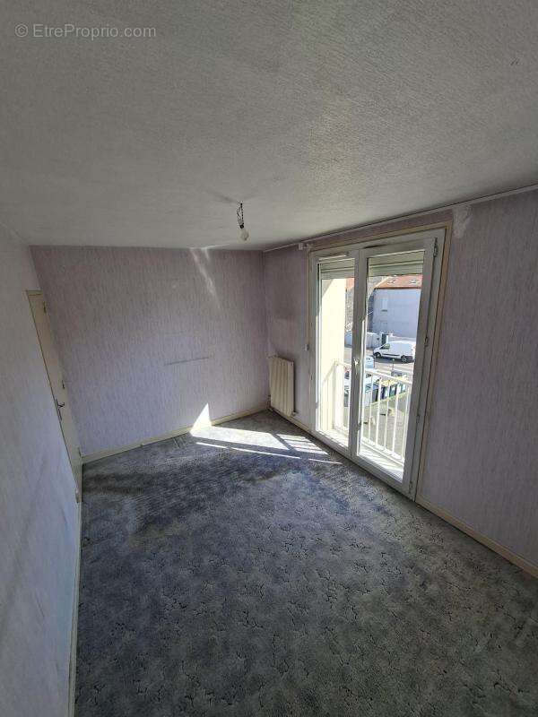 Appartement 4 pièces à Saint-Paul-En-Jarez - photo 8