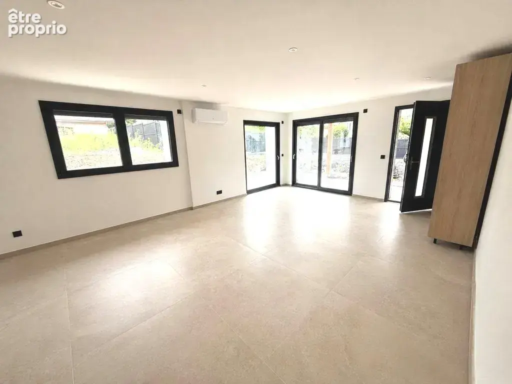 Appartement 65 m² à La Biolle  - photo 4