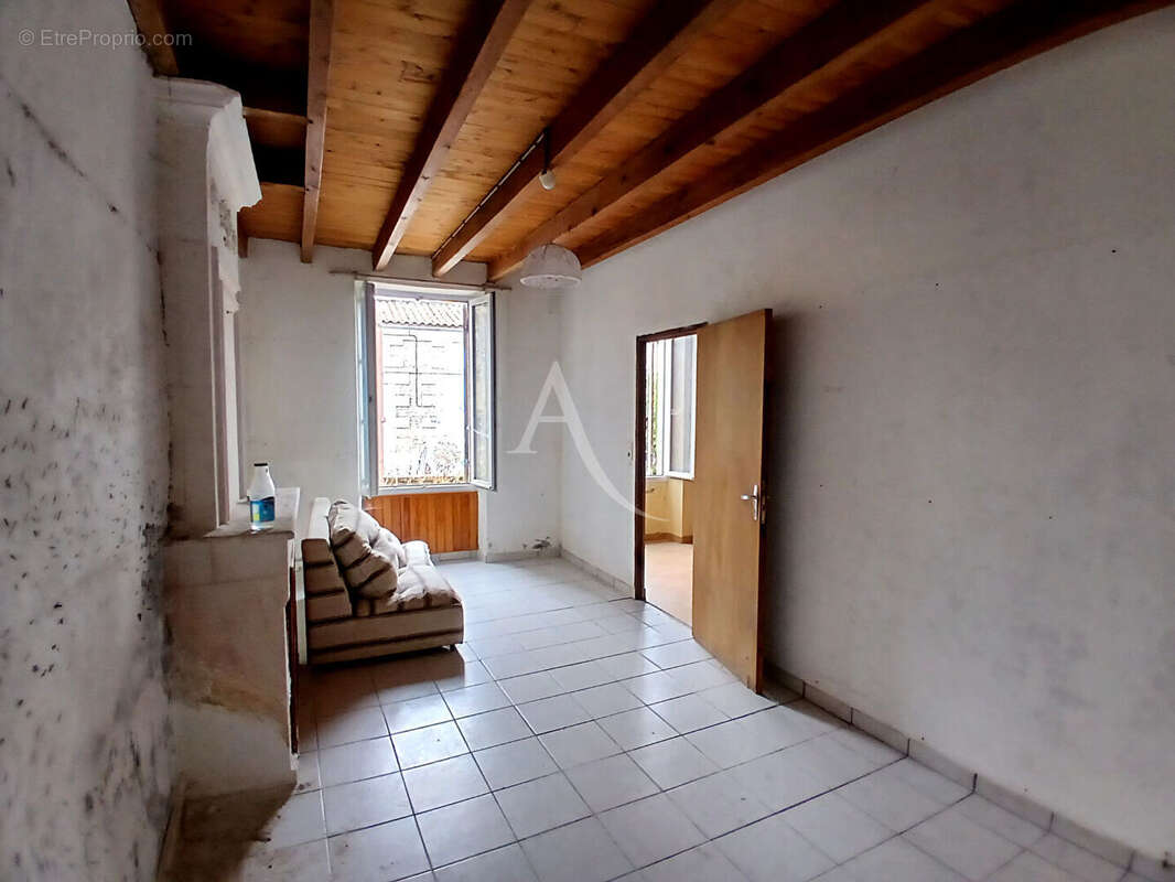 Maison à SAINT-DIZANT-DU-GUA