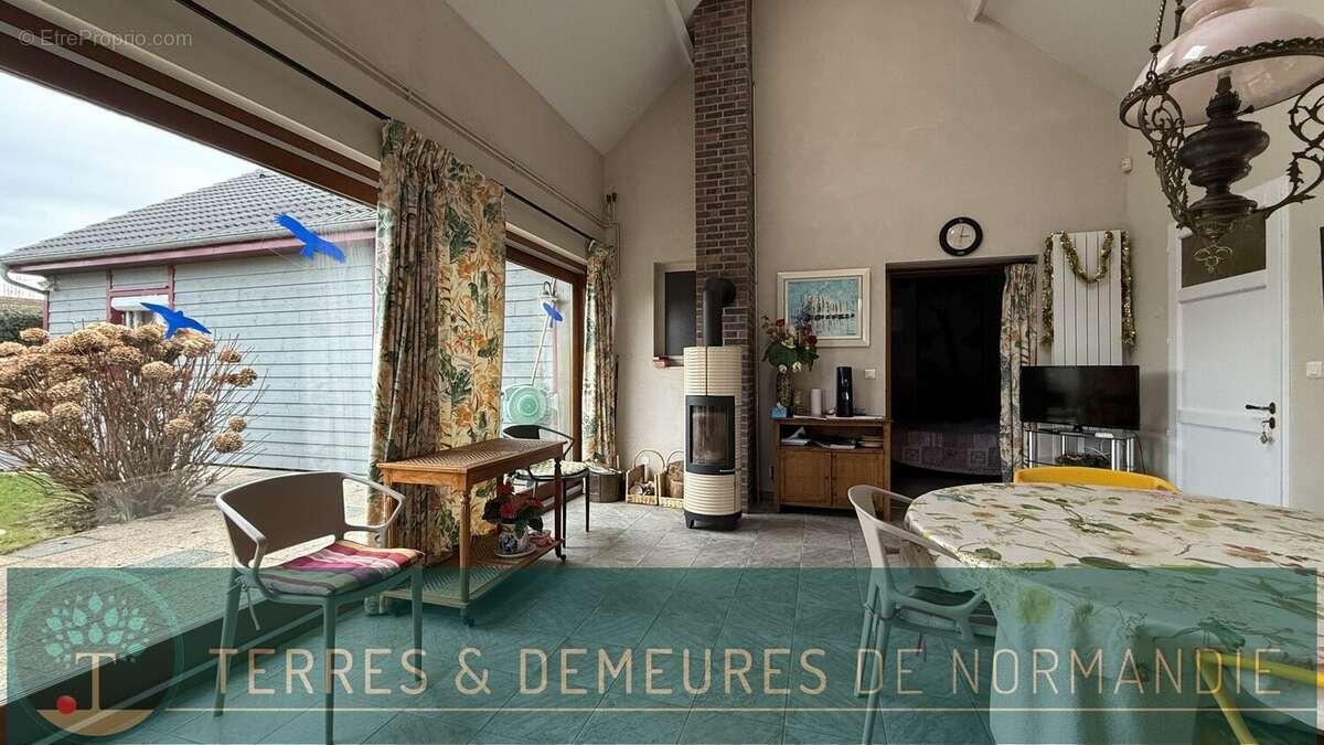 Maison à SAINT-NICOLAS-D'ALIERMONT