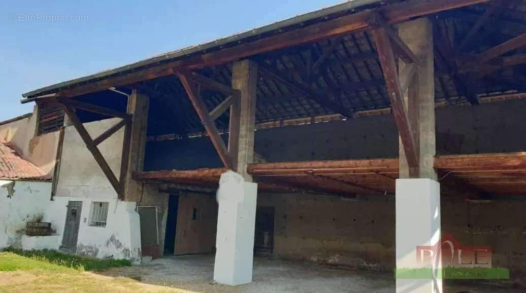 Maison à BEAUREPAIRE