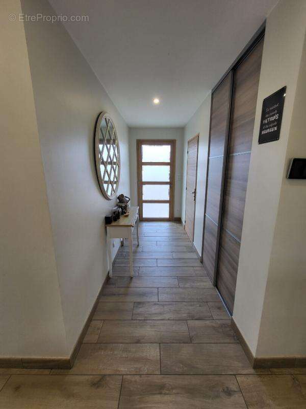 Maison à VITZ-SUR-AUTHIE