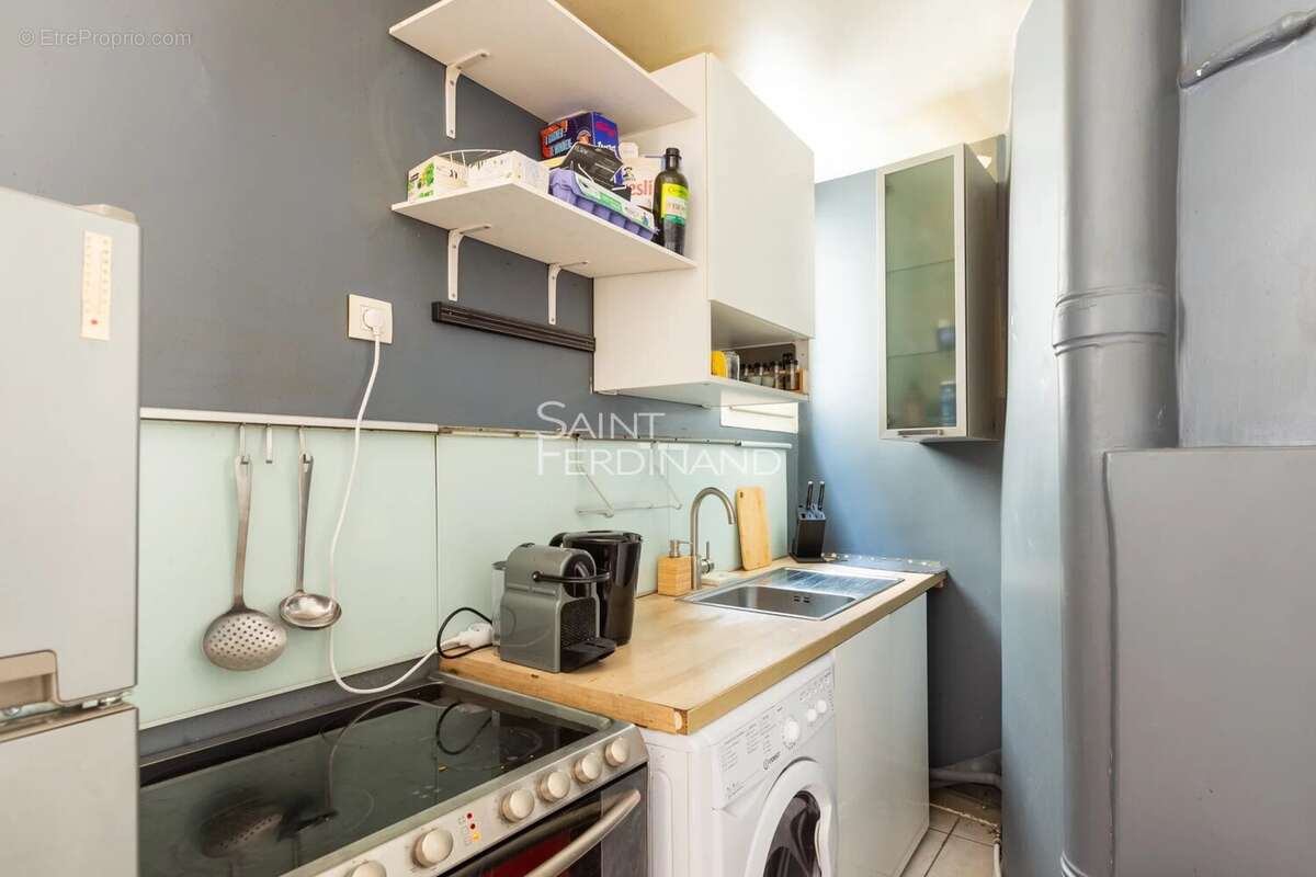 Appartement à PARIS-10E