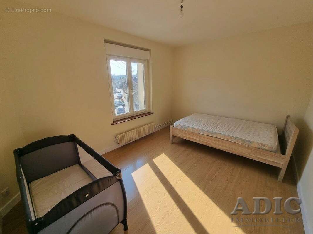 Maison 115 m² à Nanteuil-Le-Haudouin  - photo 8
