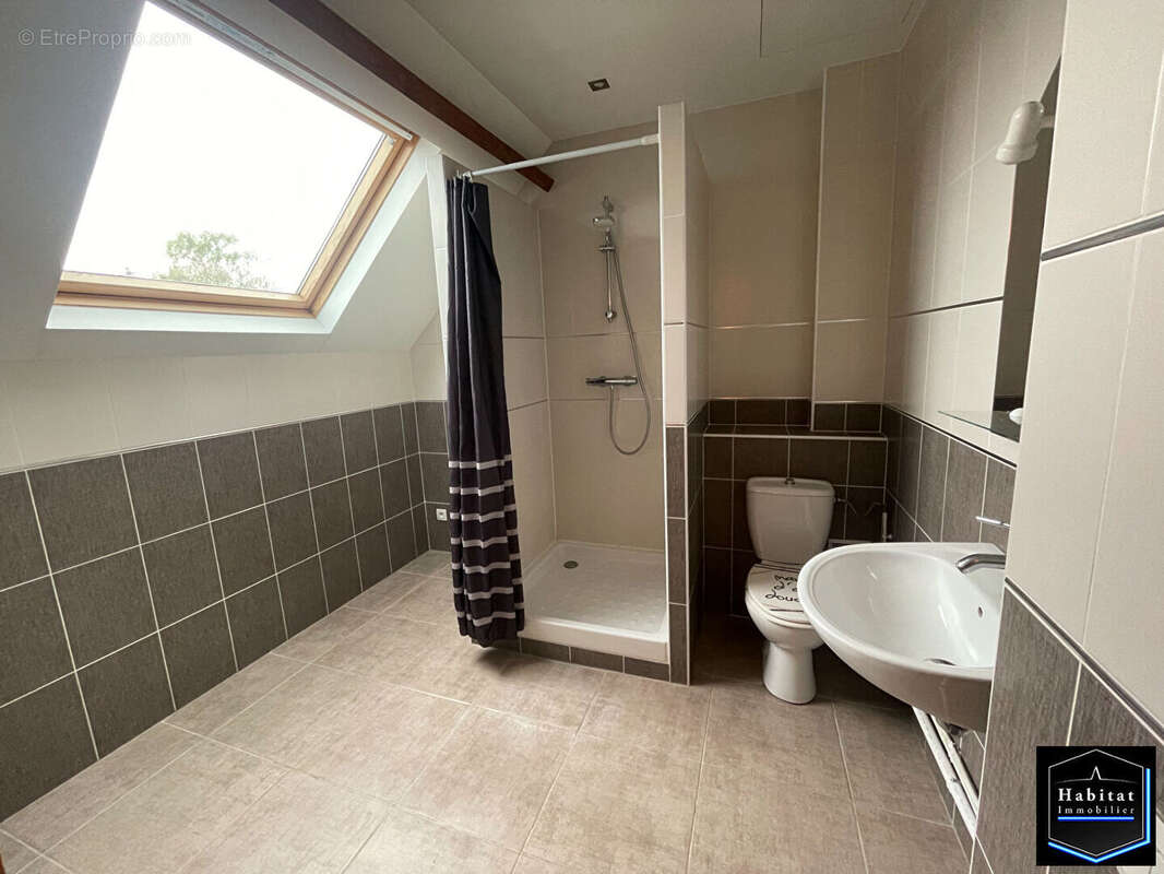 Maison à LE PLESSIS-BELLEVILLE