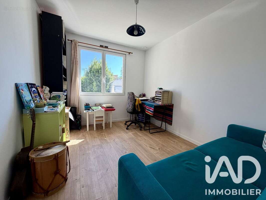 Photo 8 - Maison à CUBZAC-LES-PONTS