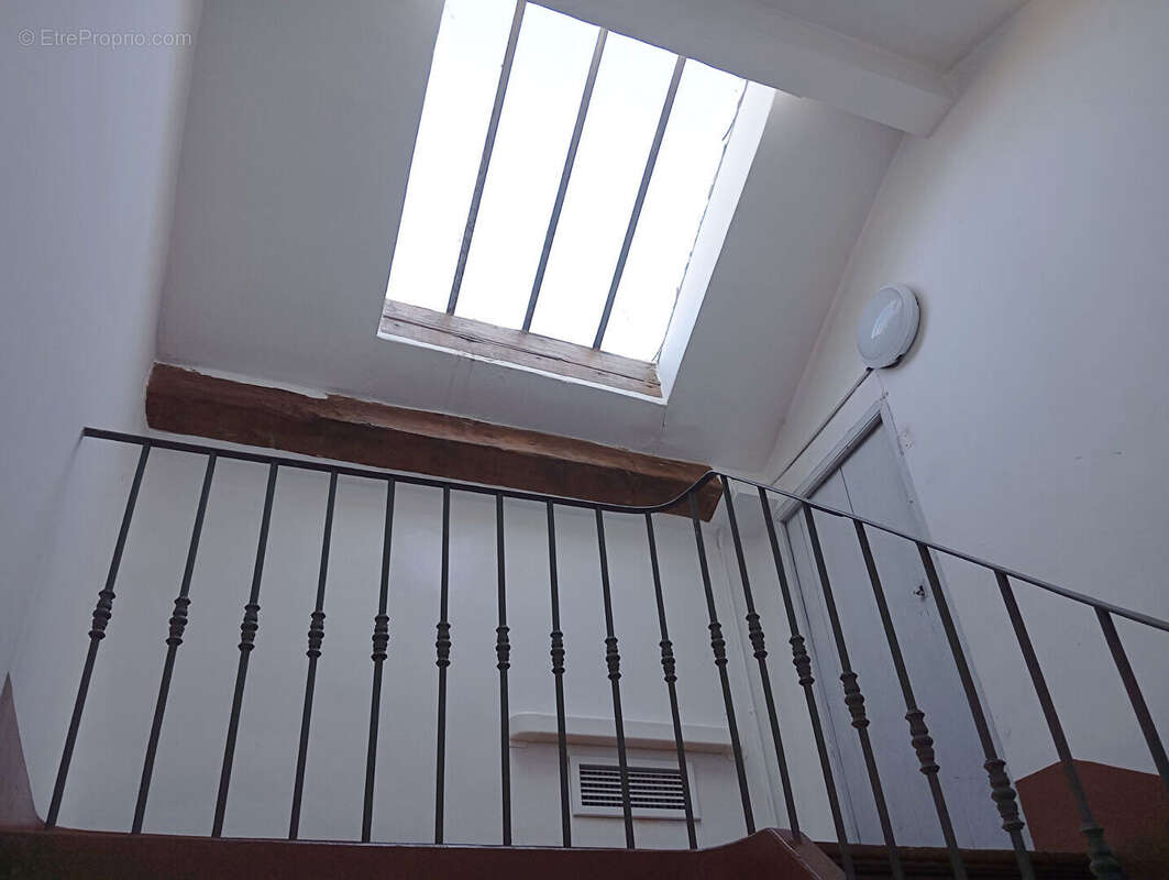 Appartement à LA VALETTE-DU-VAR