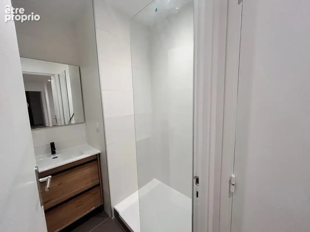 RODEZ, Rue François Massol Appartement T3 avec cave - photo 4