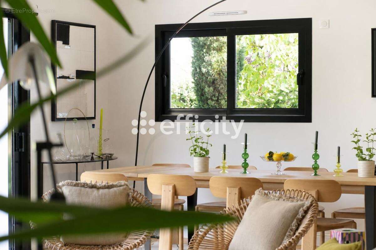 Maison 150 m² à Gujan-Mestras  - photo 3
