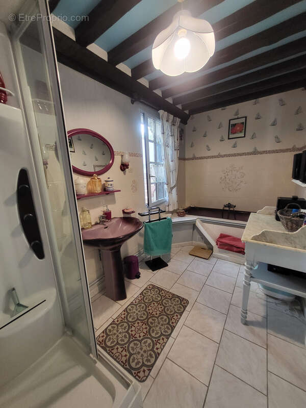 Propriété avec garage,  jardin et piscine à vendre à Yport 76111 - photo 15