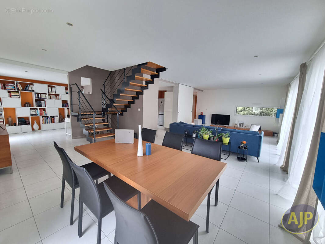 Maison à LA LIMOUZINIERE