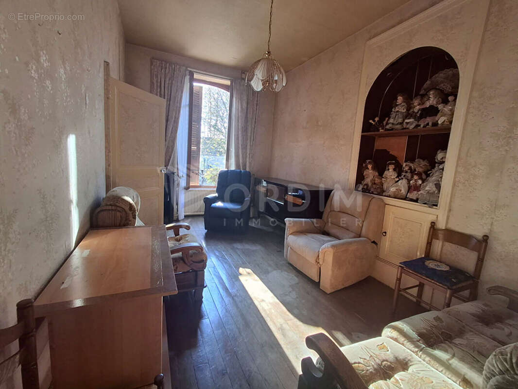 Maison à ANCY-LE-FRANC