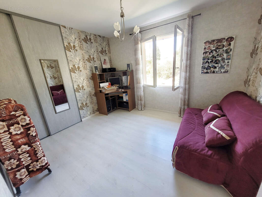 Maison à SAINTE-BAZEILLE