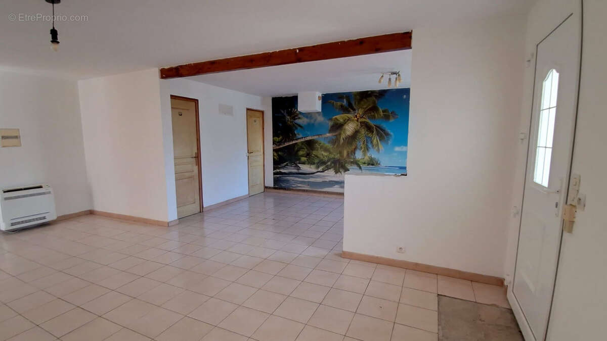 Maison à CORME-ECLUSE