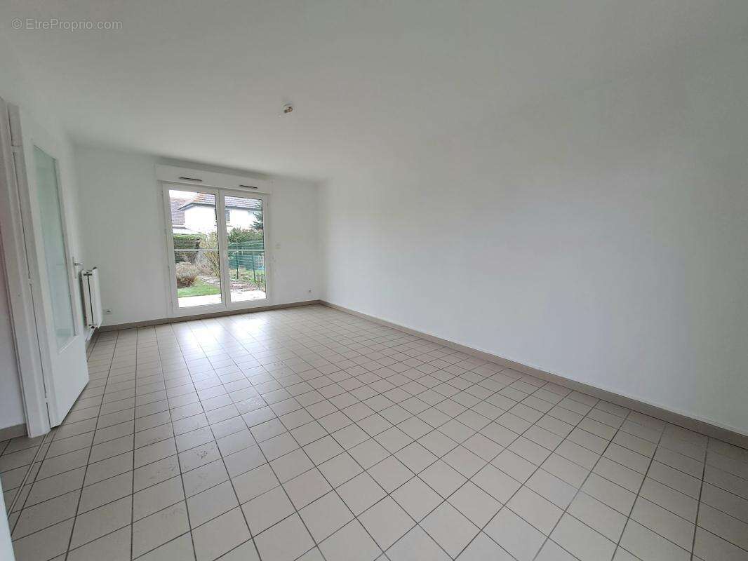 Maison à BRUAY-LA-BUISSIERE