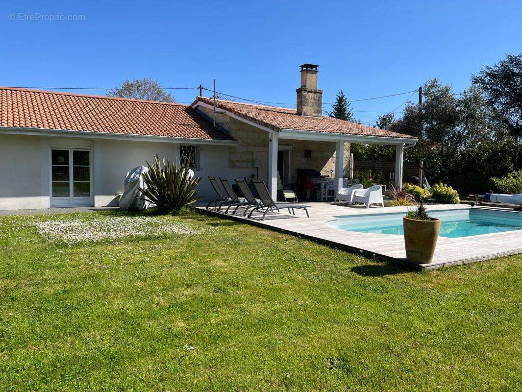 Maison à SAINT-LOUBES