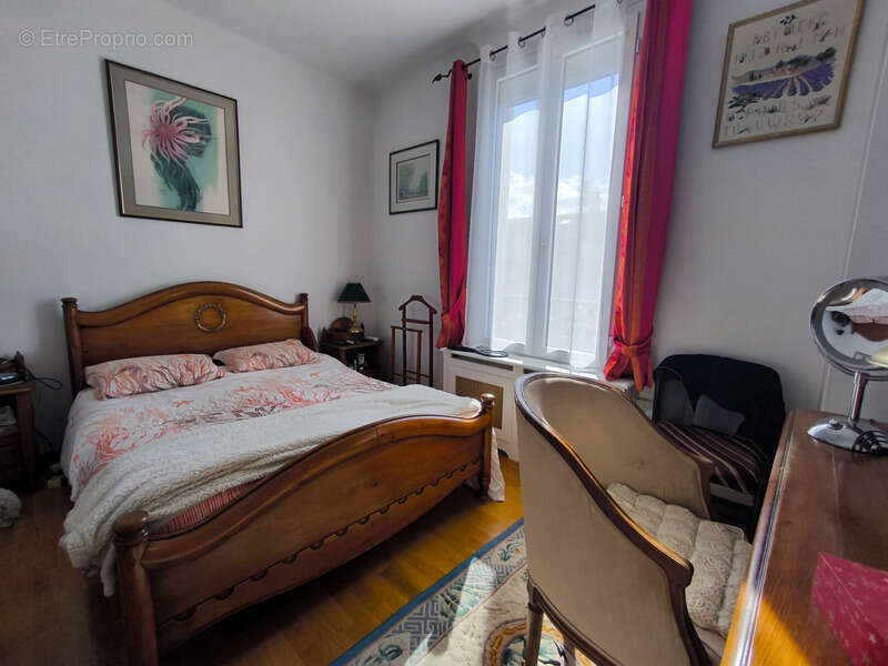 Maison à NANTERRE