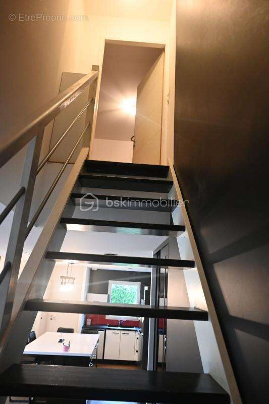 Belle Maison de 159 m2 avec véranda en centre bourg de Laignelet - photo 11