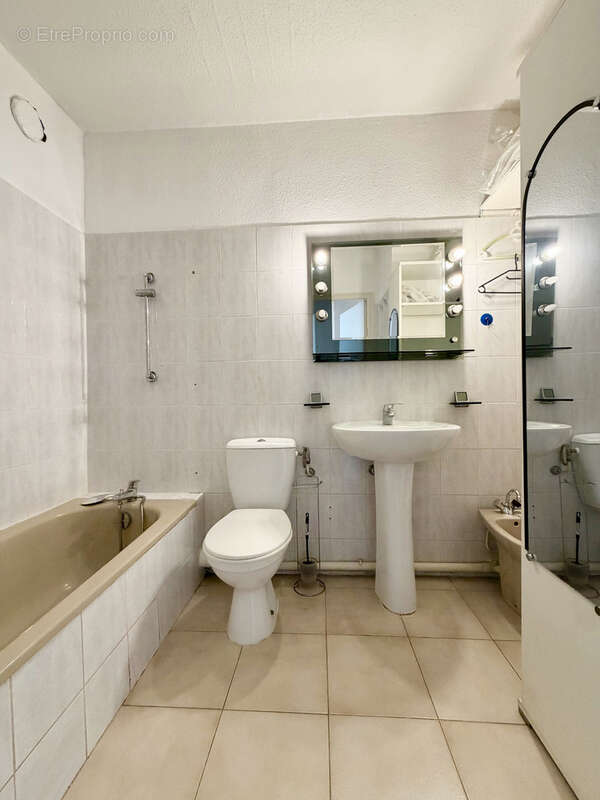 Menton borrigo - vaste studio avec terrasse - photo 4