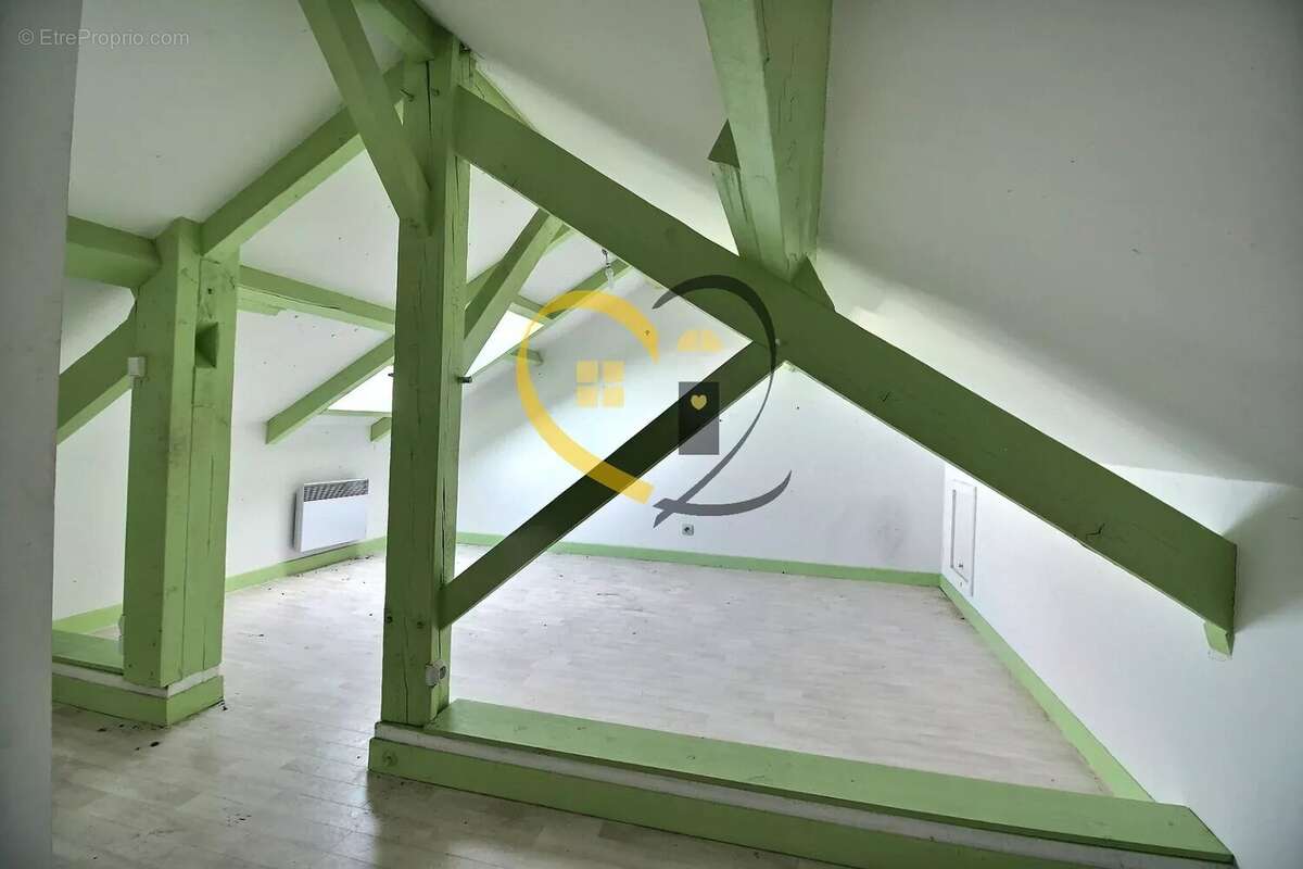 Maison à SAINT-DOULCHARD