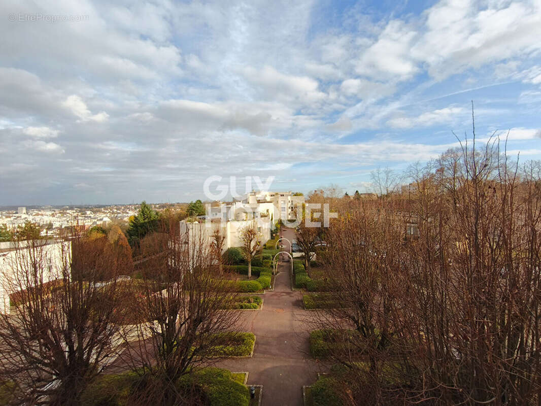 Appartement à ROSNY-SOUS-BOIS